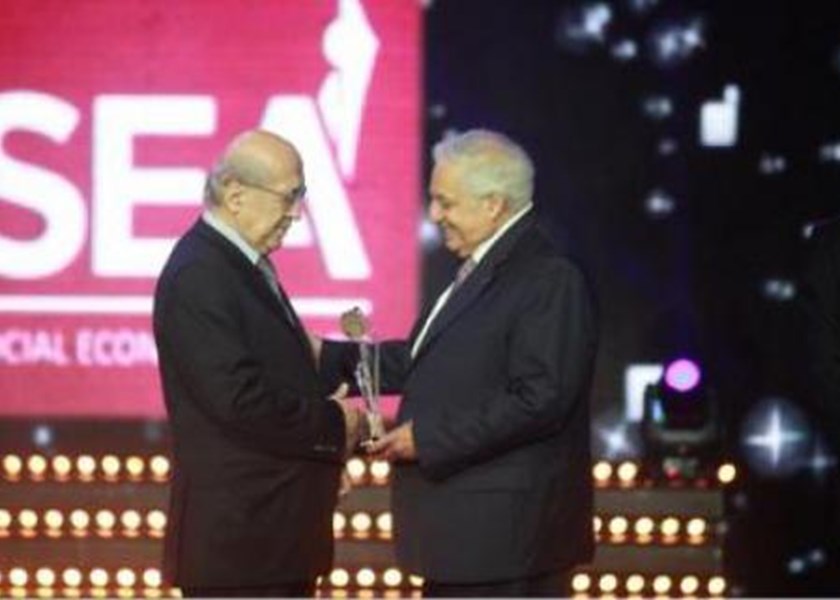 Dr. Joseph Torbey honored as “Man of the Year” during the 3rd SEA awards organized by First Protocol